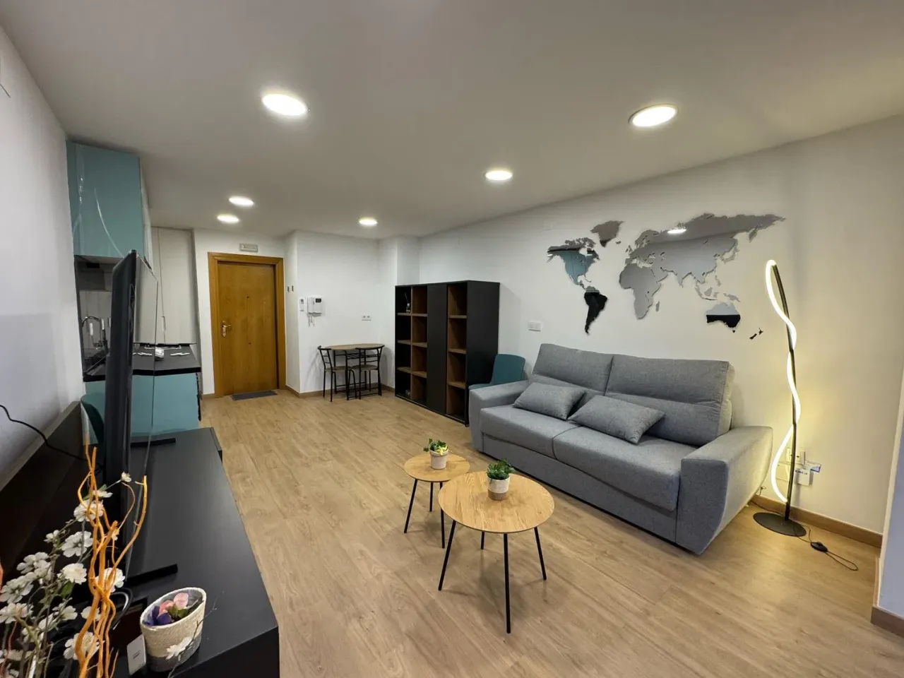 Studio à Valence, Espagne, 43 m² - image 2