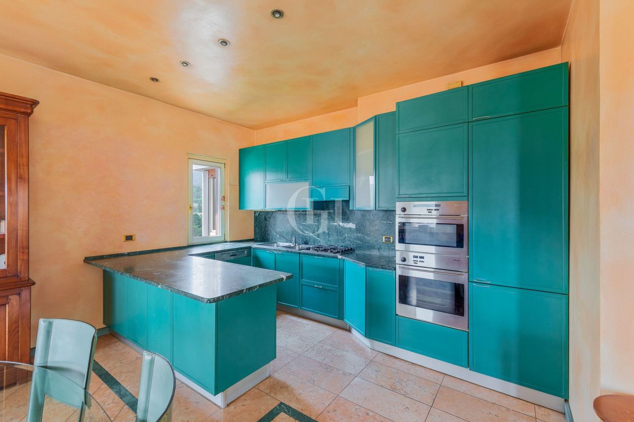 Attico sul Lago di Garda, Italia, 171 m² - foto 10