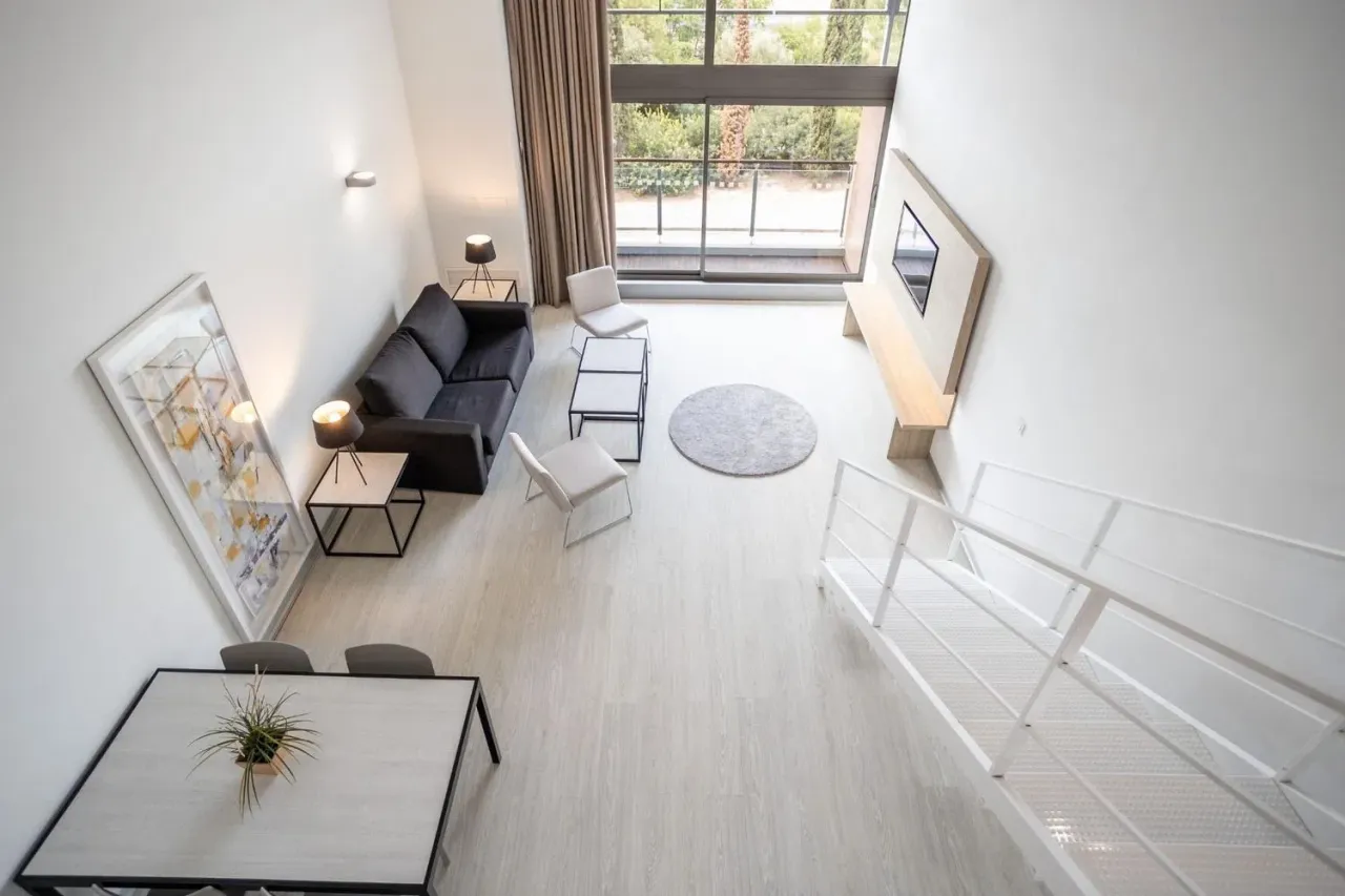 Loft in Valencia, Spain, 70 m² - picture 1