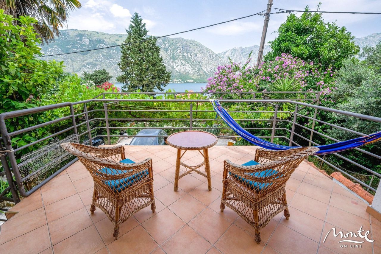 House in Kotor, Montenegro, 133 m² - picture 1
