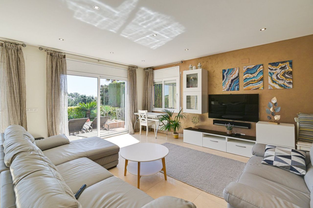 Casa en la Costa Brava, España, 224 m² - imagen 6