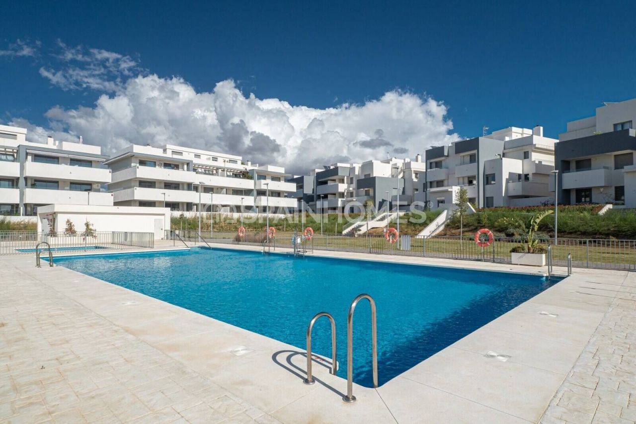 Ático en Estepona, España, 124 m² - imagen 1