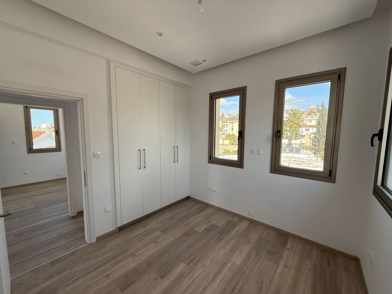 Apartment in Agios Athanasios, Zypern - Foto 1