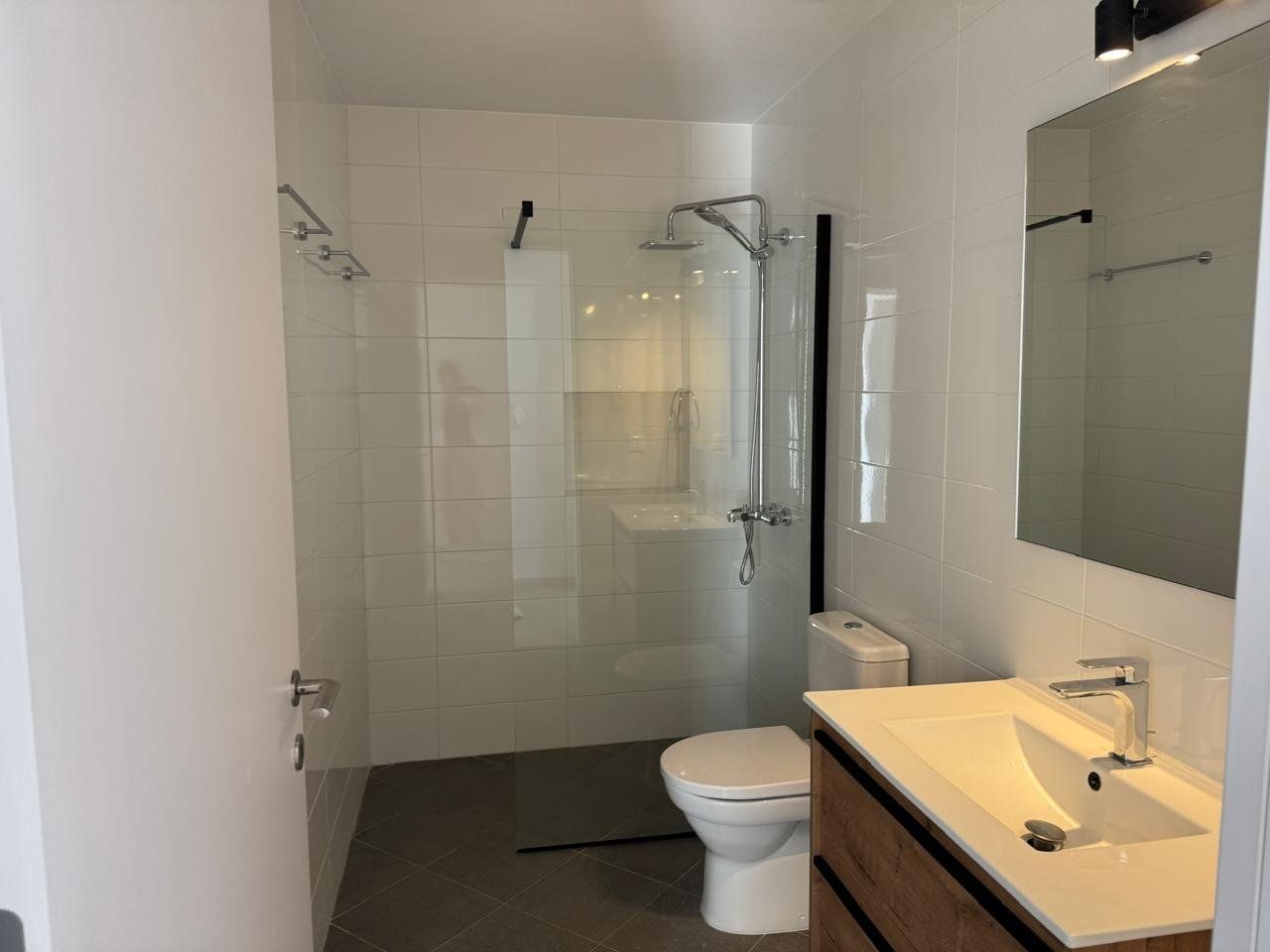 Casa en Germasogeia, Chipre, 205 m² - imagen 1