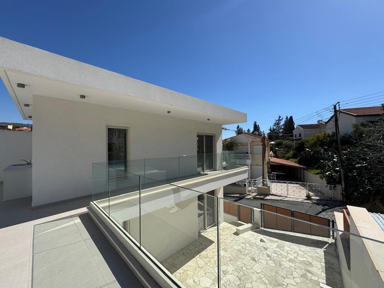 Maison à Germasogeia, Chypre, 205 m² - image 6