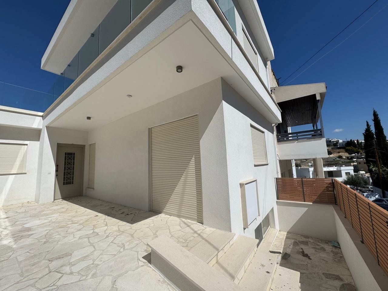 Maison à Germasogeia, Chypre, 205 m² - image 7