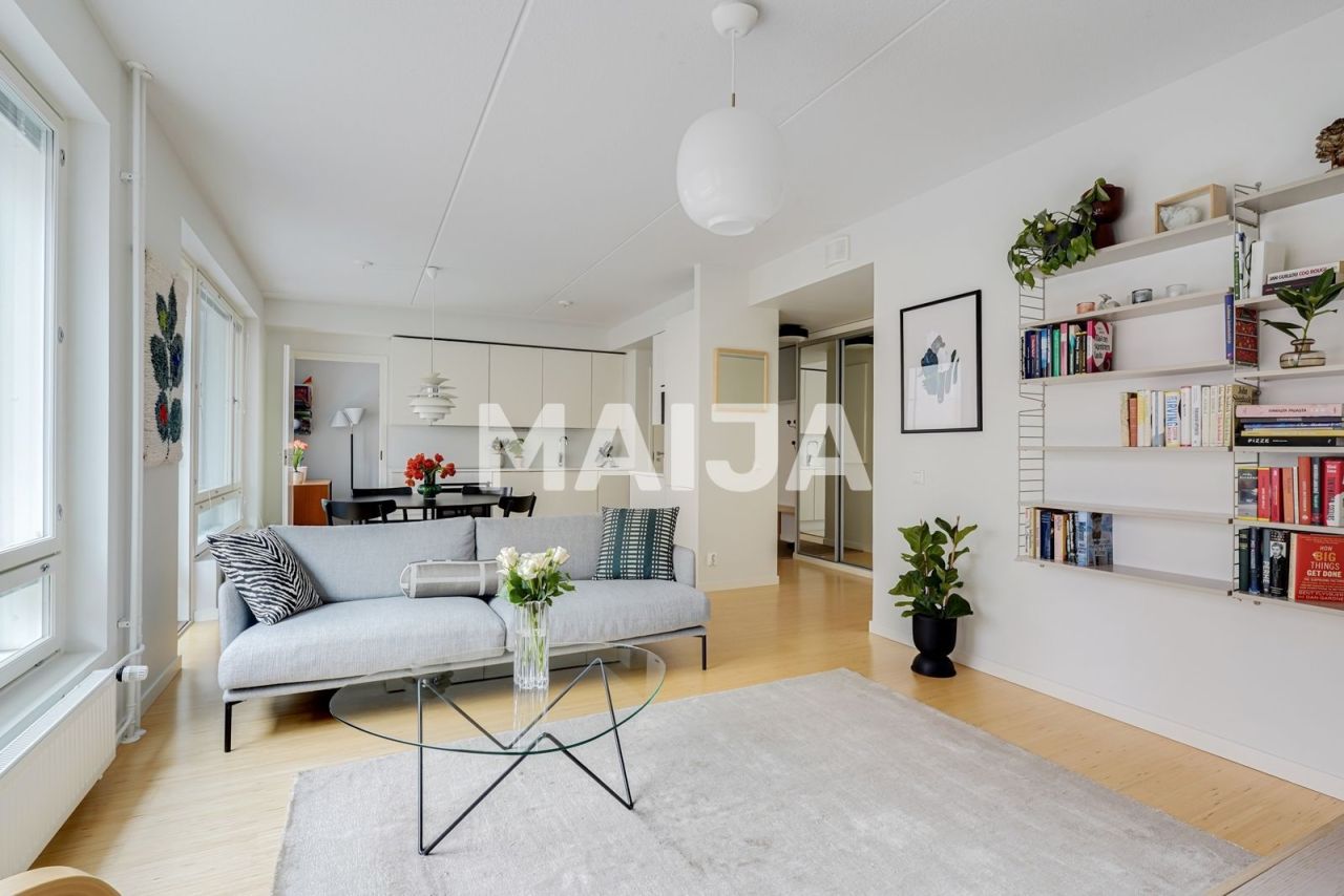Apartment in Helsinki, Finland, 67.5 m² - picture 1