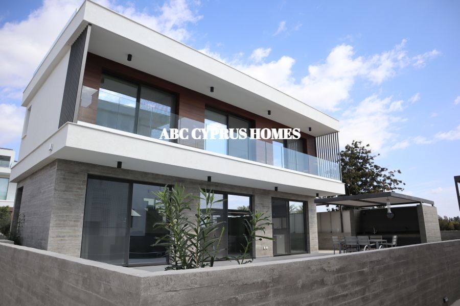 Villa en Pafos, Chipre, 215 m² - imagen 1