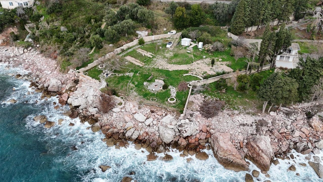 Land in Bar, Montenegro, 2 650 m² - picture 9