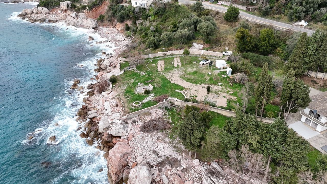 Land in Bar, Montenegro, 2 650 m² - picture 10