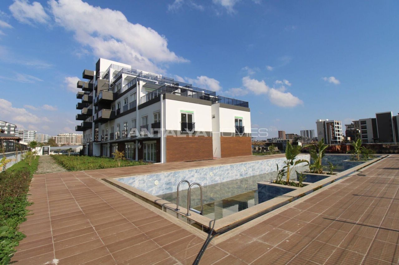 Apartment in Antalya, Turkey, 80 m² - picture 1