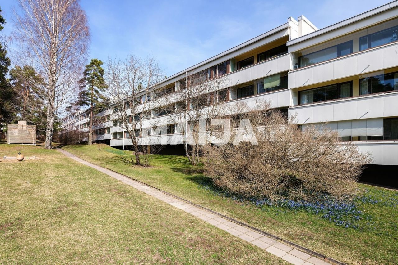 Apartment in Helsinki, Finland, 55 m² - picture 1