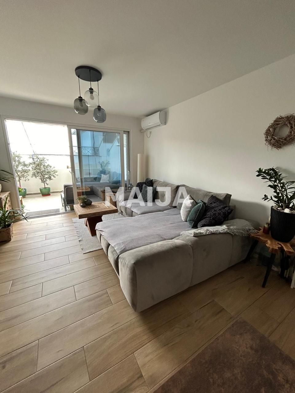 Apartment in Saranda, Albania, 108 m² - picture 1