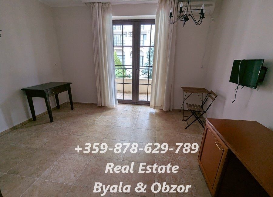 Piso en Obzor, Bulgaria, 76 m² - imagen 1
