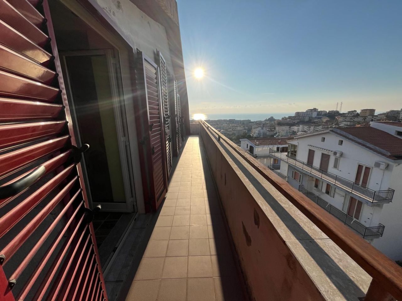 Penthouse in Scalea, Italy, 140 m² - picture 1