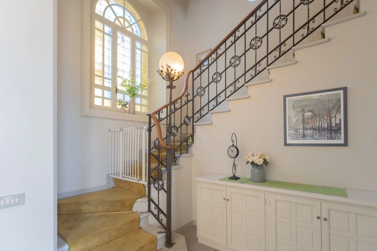 Villa in Stresa, Italy, 500 m² - picture 5