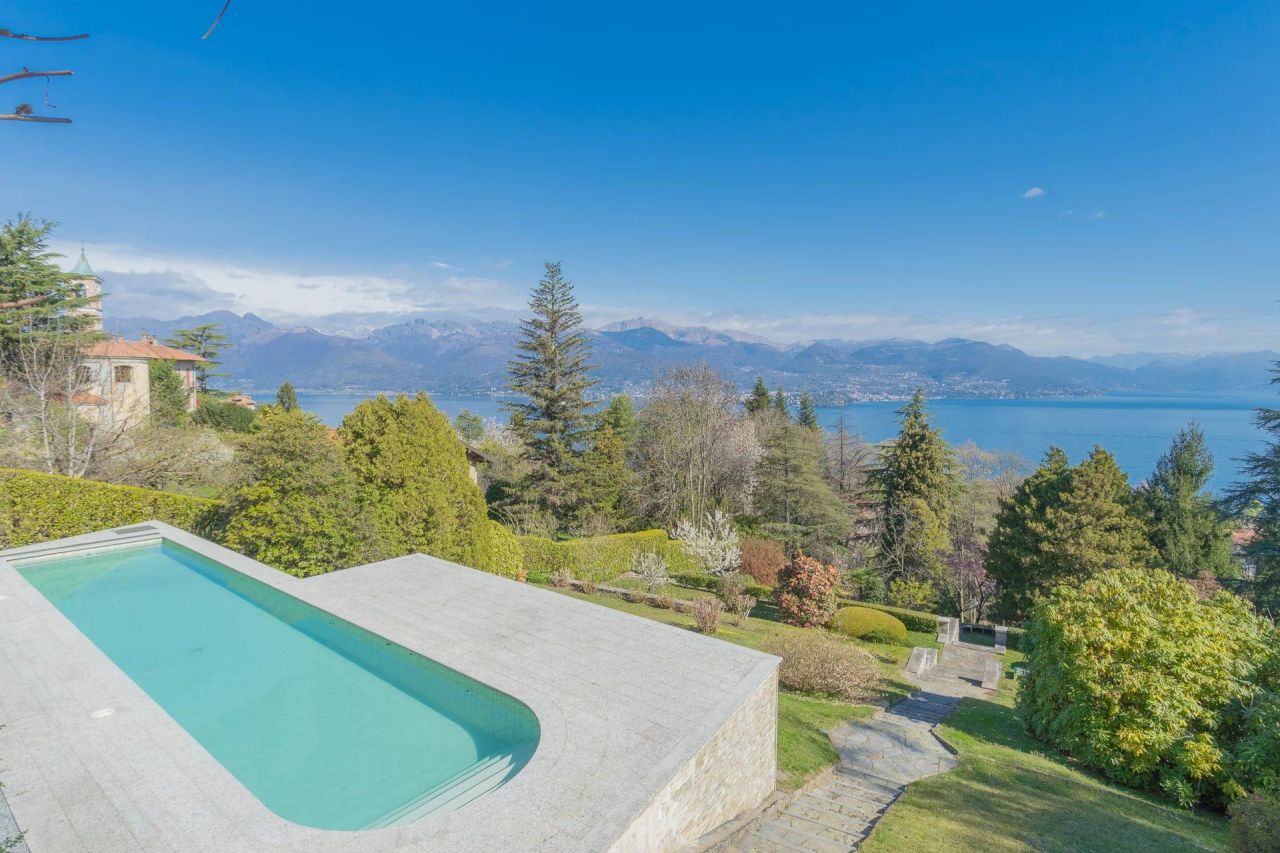 Villa in Stresa, Italy, 500 m² - picture 10