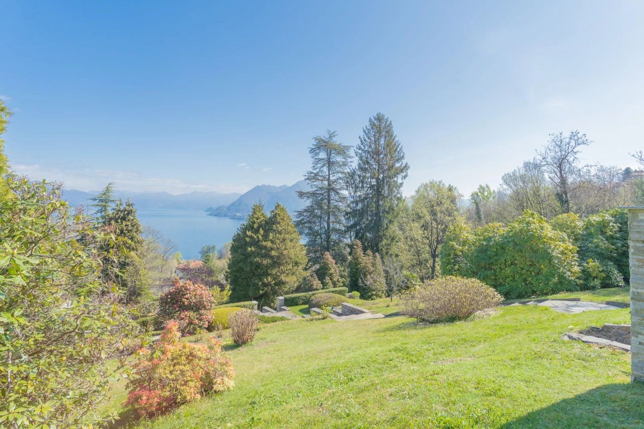 Villa in Stresa, Italy, 500 m² - picture 15