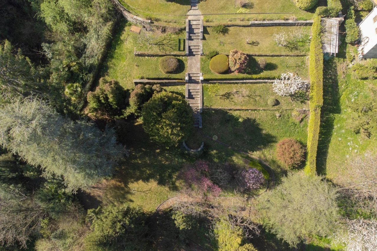 Villa in Stresa, Italy, 500 m² - picture 14