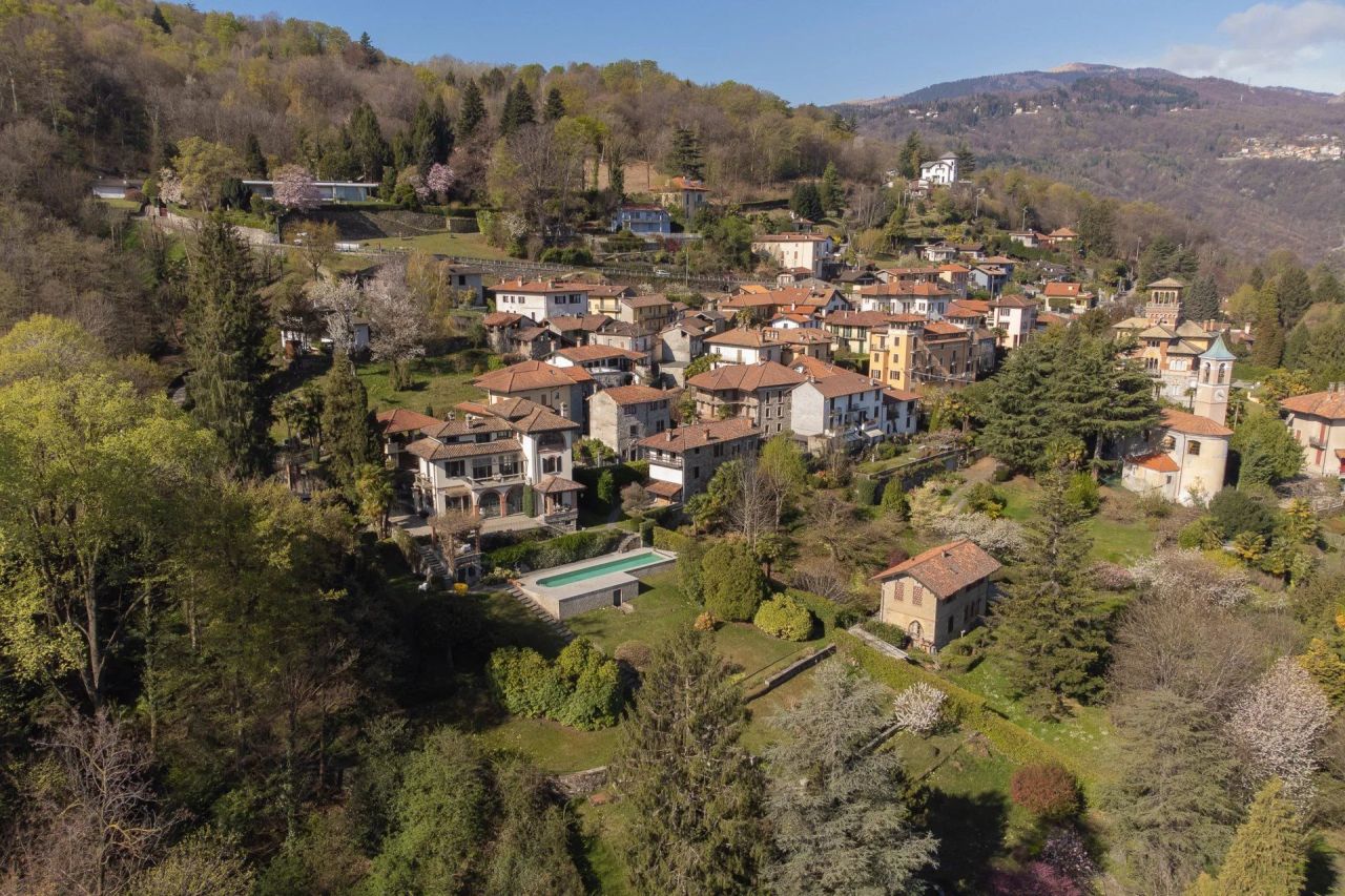 Villa in Stresa, Italy, 500 m² - picture 16