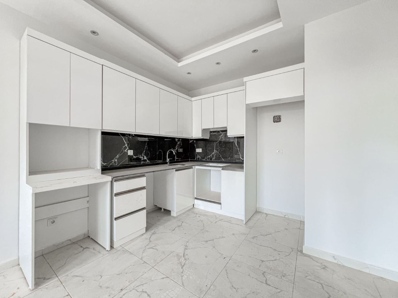 Flat in Alanya, Turkey, 55 m² - picture 14