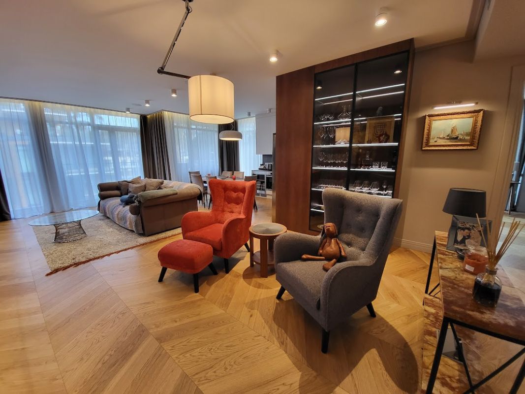 Appartement à Dzintari, Lettonie, 151 m² - image 1