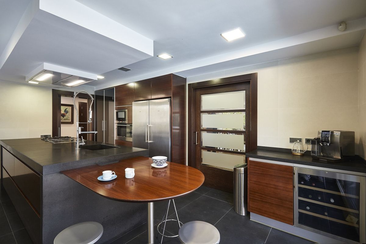 Casa en Barcelona, España, 566 m² - imagen 9