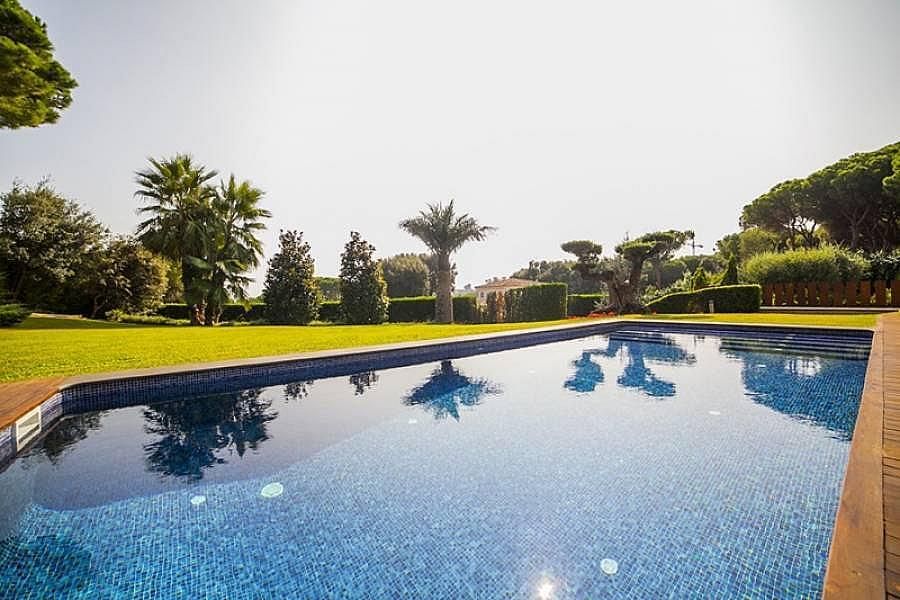 Maison à Sant Andreu de Llavaneres, Espagne, 600 m² - image 4