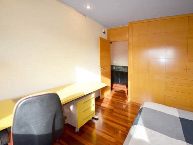 Maison à Vilassar de Mar, Espagne, 275 m² - image 11