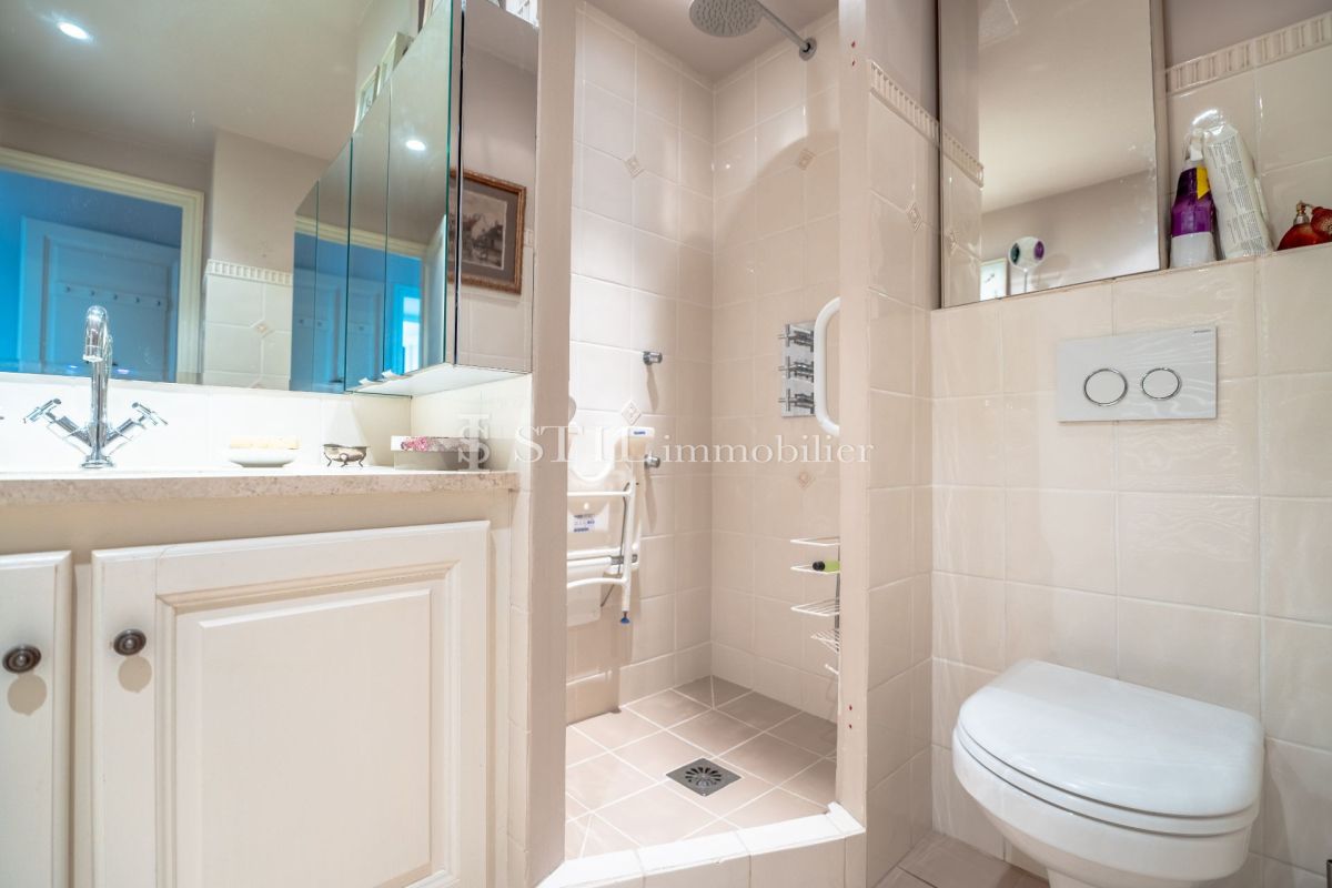 Appartamenti a Saint-Tropez, Francia, 120 m² - foto 5