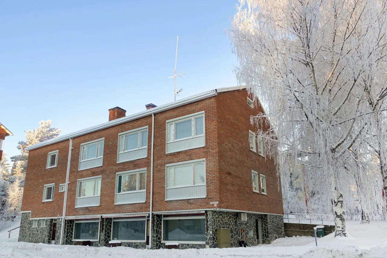 Appartement à Kajaani, Finlande, 1 106 m² - image 1