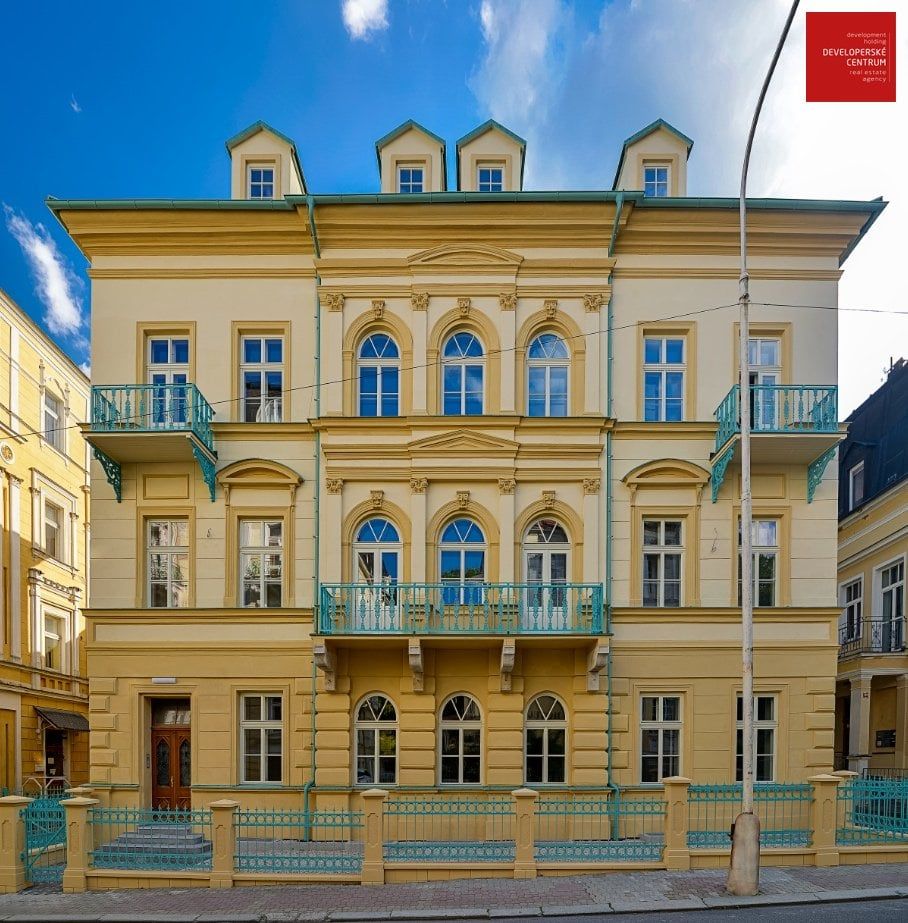 Hotel en Marianske Lazne, República Checa, 1 309 m² - imagen 1