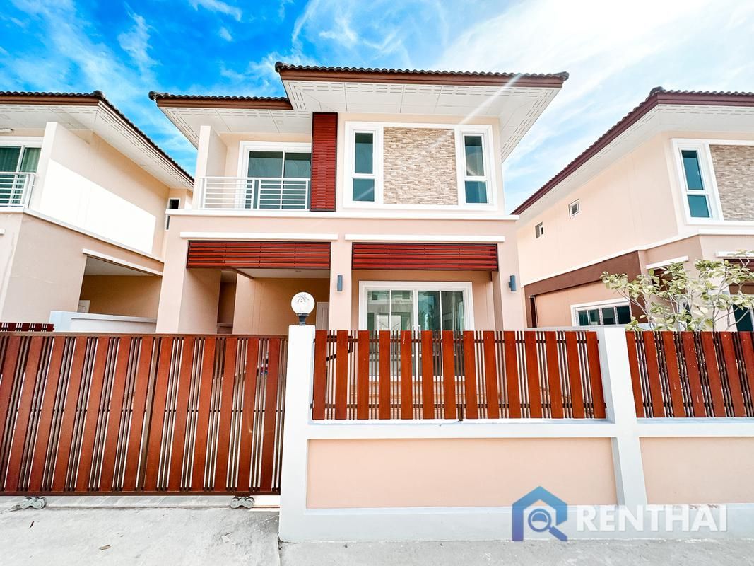Maison à Pattaya, Thaïlande, 162 m² - image 1