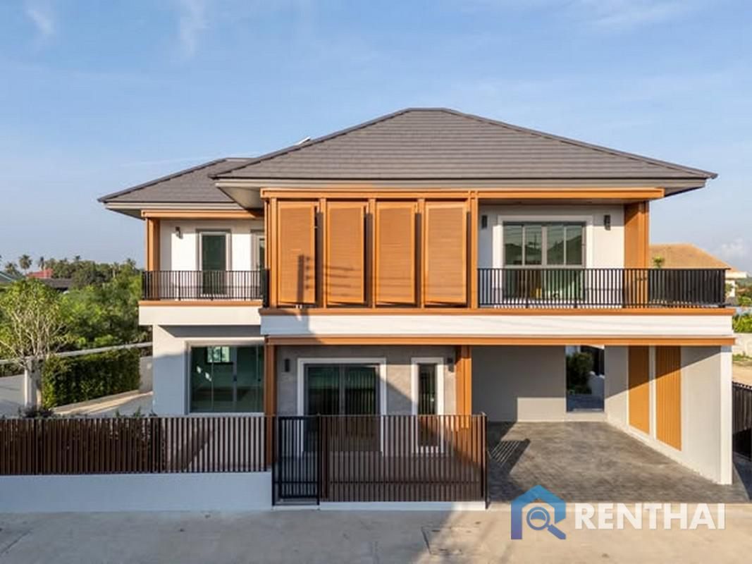Casa en Pattaya, Tailandia, 240 m² - imagen 1