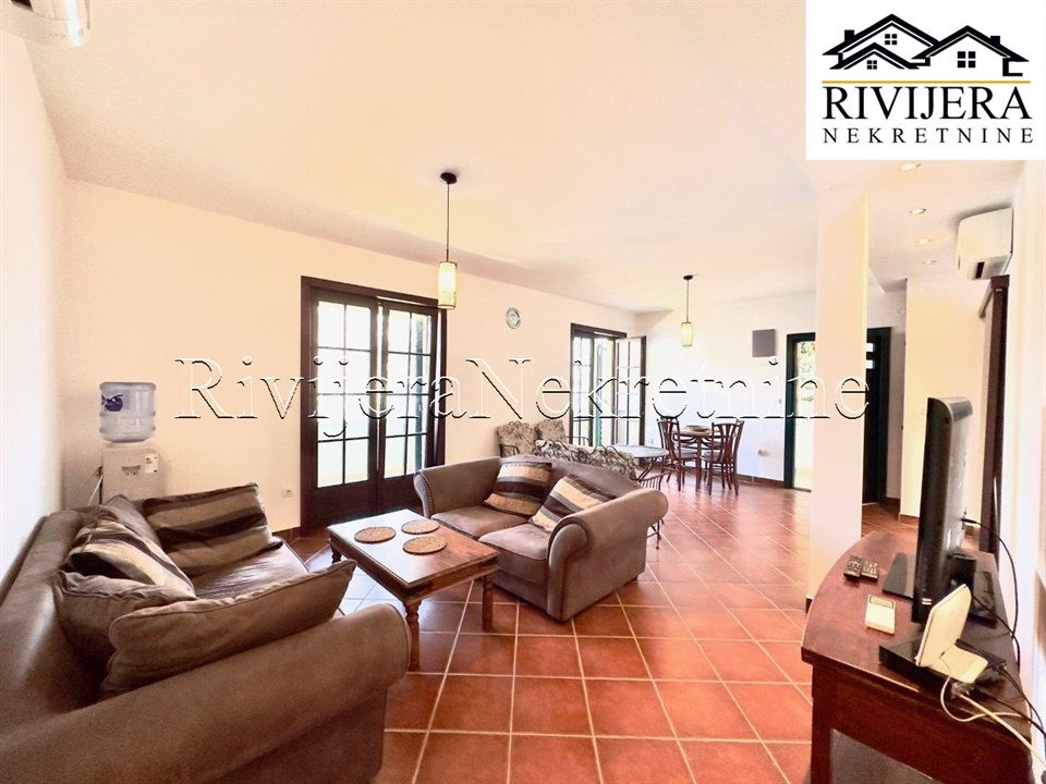 Wohnung in Kostanjica, Montenegro, 94 m² - Foto 4