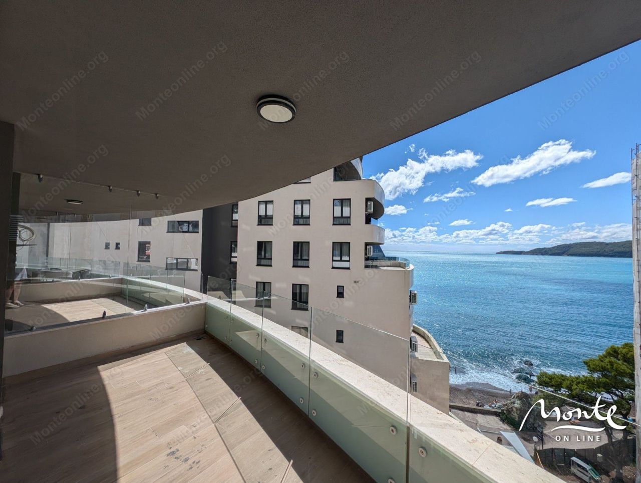 Flat in Budva, Montenegro, 57 m² - picture 1
