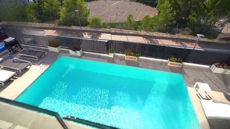 Villa in Sierra Cortina, Spain, 472 m² - picture 15