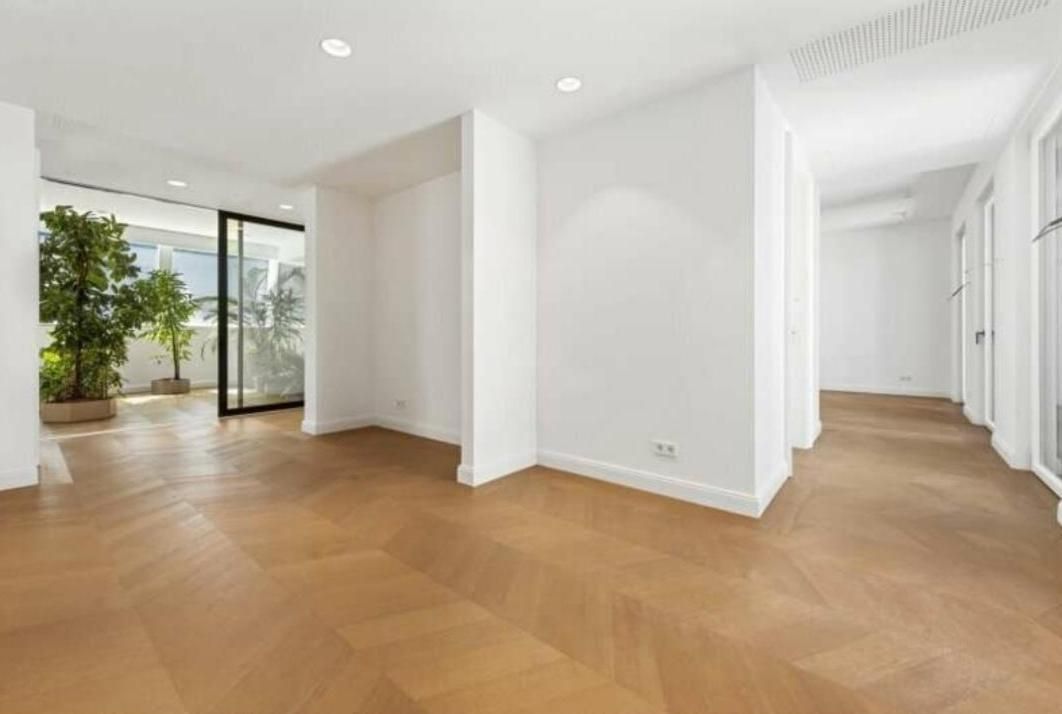 Piso en Viena, Austria, 246.58 m² - imagen 1