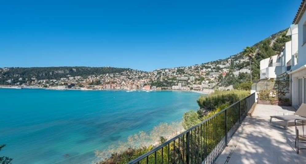 Townhouse in Villefranche-sur-Mer, France, 215 m² - picture 3