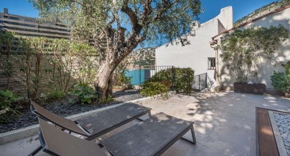 Townhouse in Villefranche-sur-Mer, France, 215 m² - picture 15