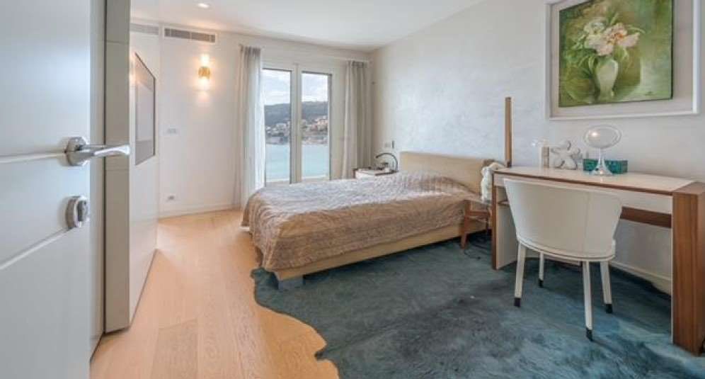 Townhouse in Villefranche-sur-Mer, France, 215 m² - picture 13