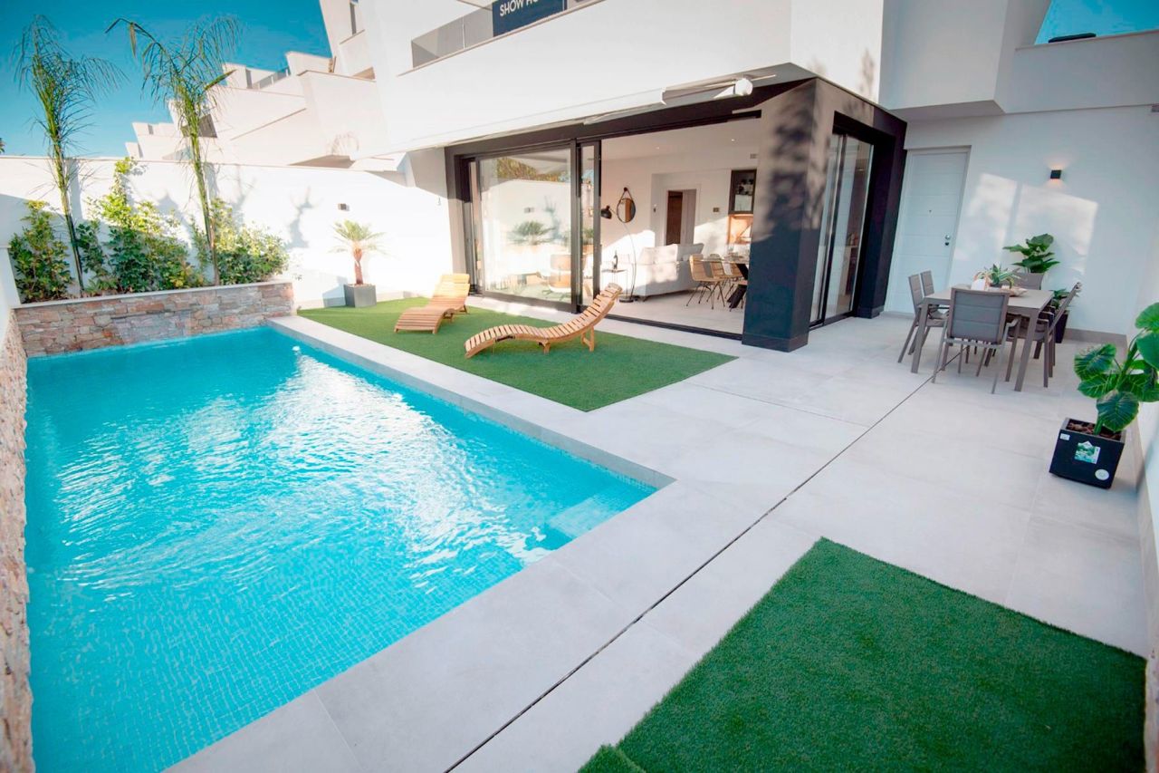 Villa in Santiago de la Ribera, Spanien, 150 m² - Foto 1