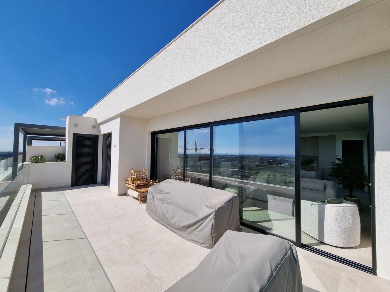 Penthouse in San Miguel de Salinas, Spain, 173 m² - picture 1