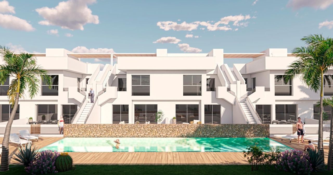 Bungalow in Pilar de la Horadada, Spanien, 75 m² - Foto 1