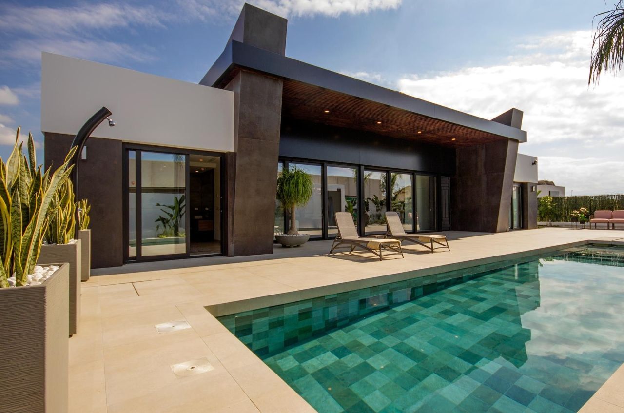 Villa in Ciudad Quesada, Spain, 160 m² - picture 1