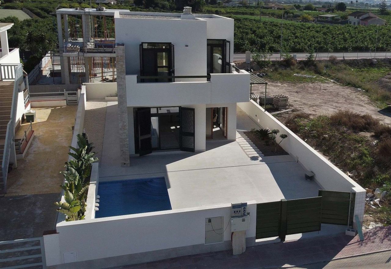Villa a Daya Nueva, Spagna, 141 m² - foto 1