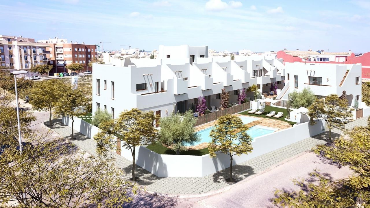 Townhouse in Pilar de la Horadada, Spain, 101 m² - picture 1