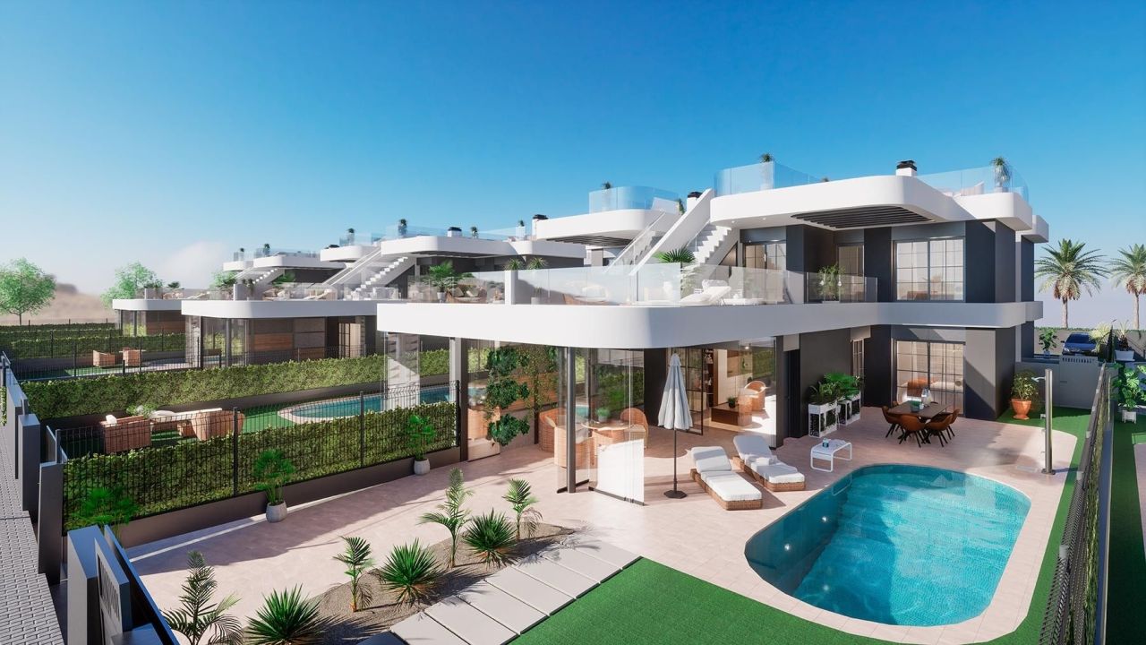 Villa en Los Alcázares, España, 151 m² - imagen 1