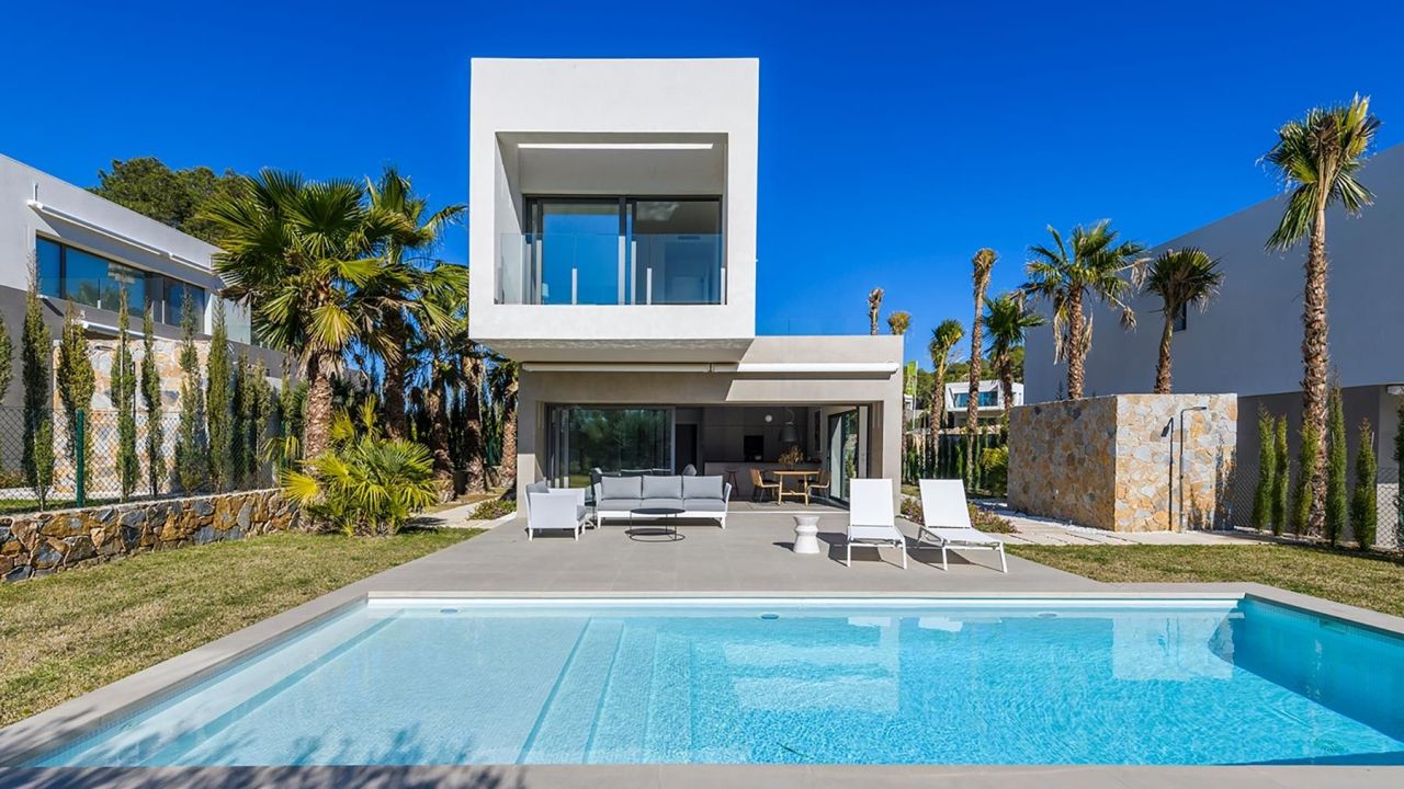 Villa à San Miguel de Salinas, Espagne, 129 m² - image 1