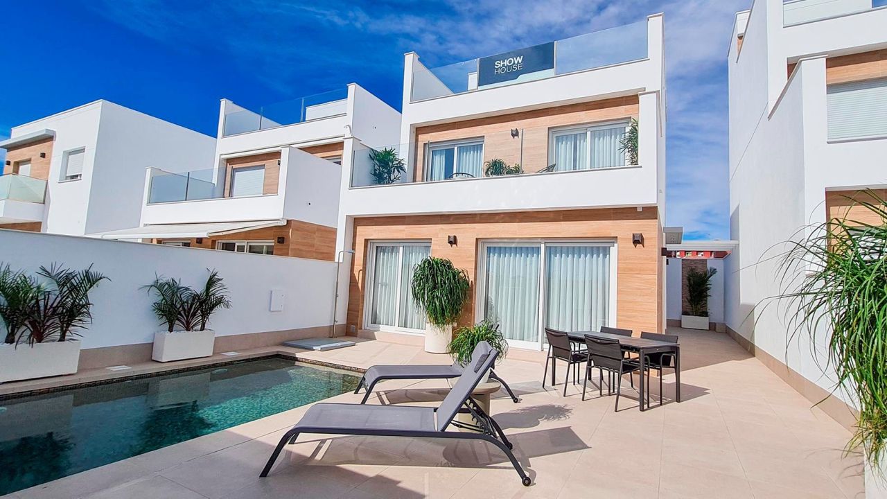 Villa à San Pedro del Pinatar, Espagne, 110 m² - image 1